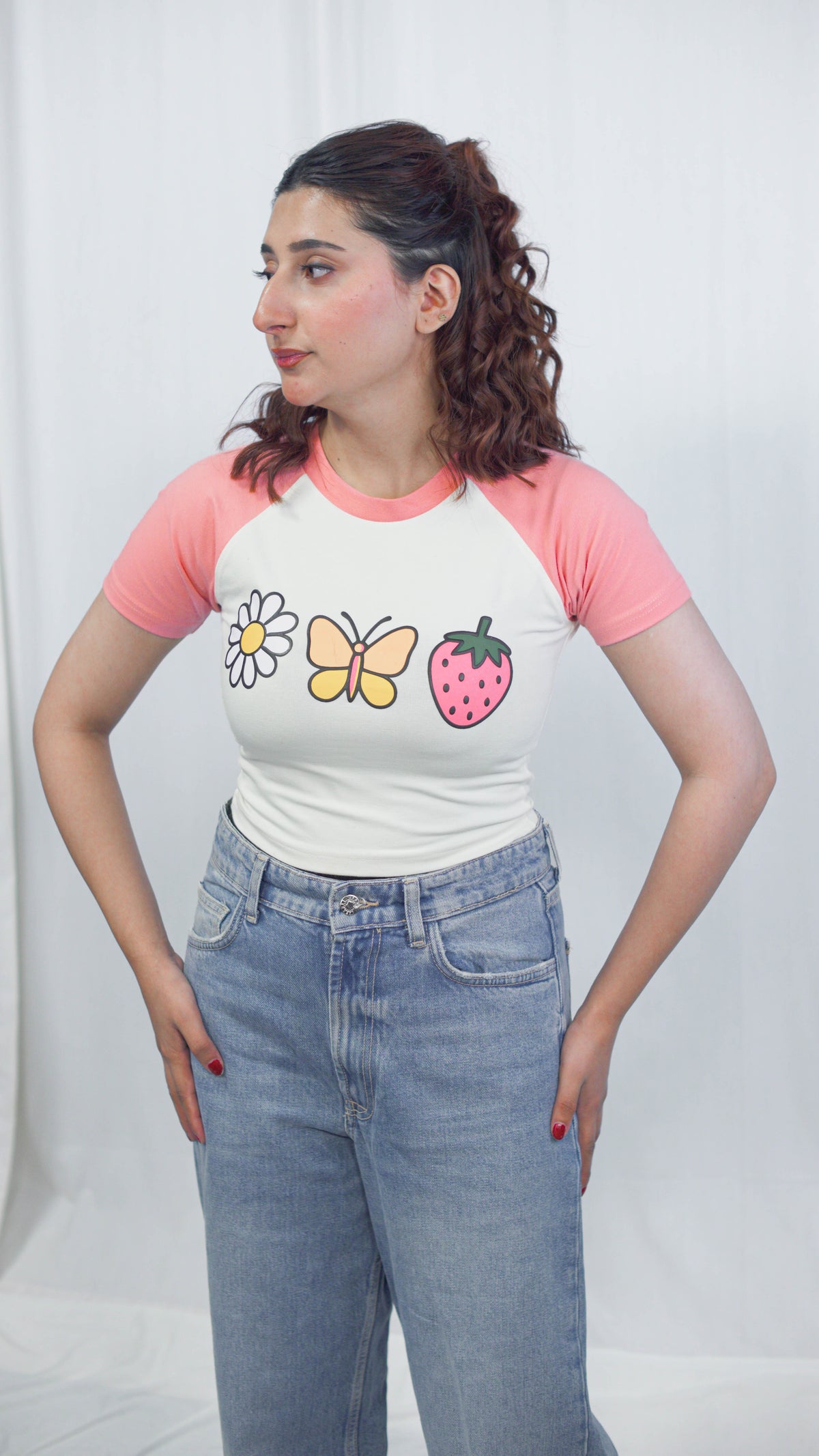Cute Daisy Butterfly Strawberry Tee